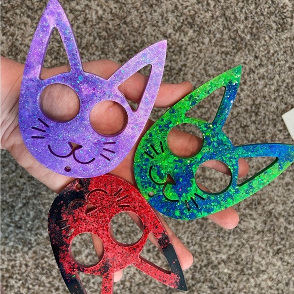 Cat keychain - Picture 2 of 3